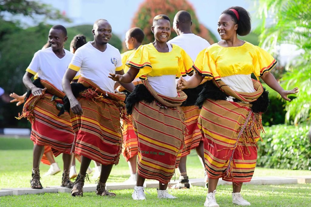 Traditional Music & Dance